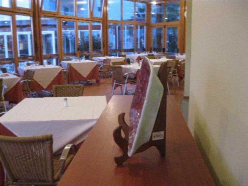 Vila Mos - Beach Resort Lagos Kültér fotó